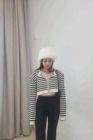 木耳邊拉鍊條紋外套(闆娘.花花清單)