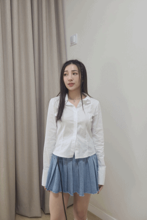 前車線縮腰設計襯衫