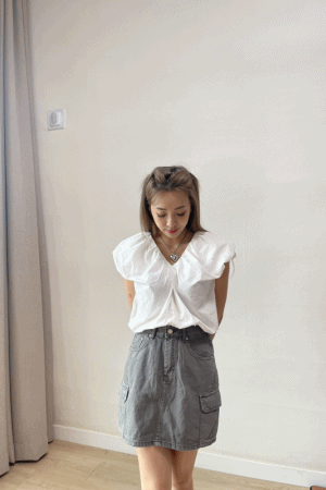 蓬蓬感V領上衣