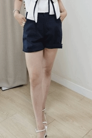 修身微彈性率性短褲