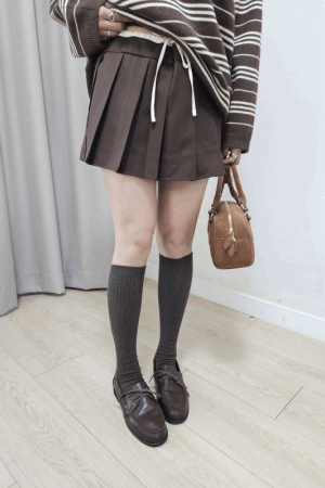 學院抽繩百褶裙