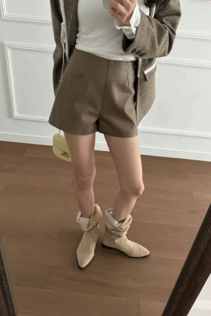 高級水洗皮革短褲