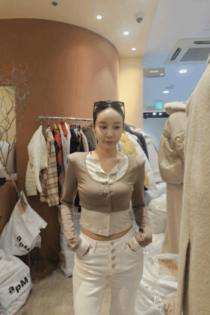 (限量商品)拼色假兩件顯瘦上衣