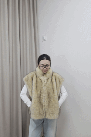 寬袖立領拉鍊毛毛背心