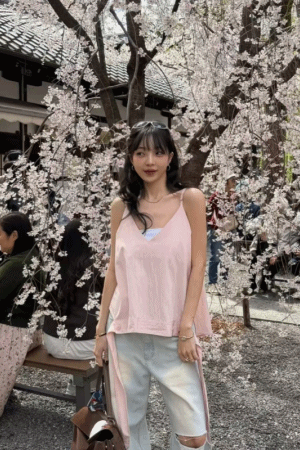 四排扣細肩V領上衣