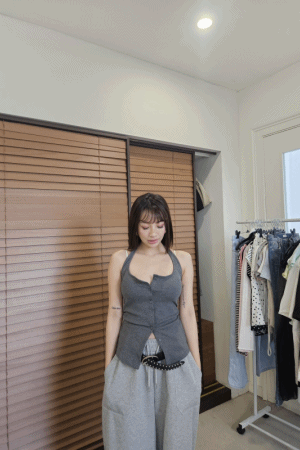 繞領排扣美背棉質背心(闆娘.花花清單)