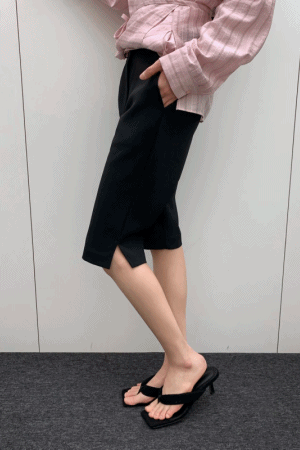 側開衩西裝卡布里褲
