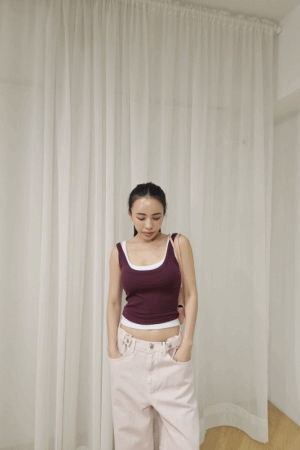 歐美大U領坑條背心