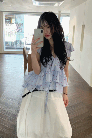 碎花涼感美背蛋糕上衣(花花清單)