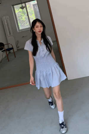 泡泡布小包袖格紋洋裝