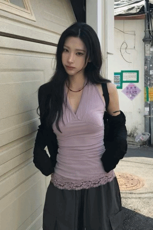 下擺蕾絲掛脖棉質背心