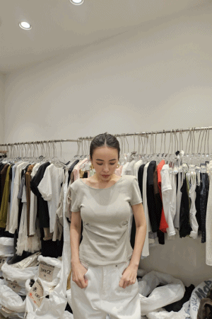 棉質腰身垂墜短袖上衣