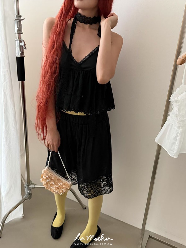 V領碎花綁帶蛋糕上衣