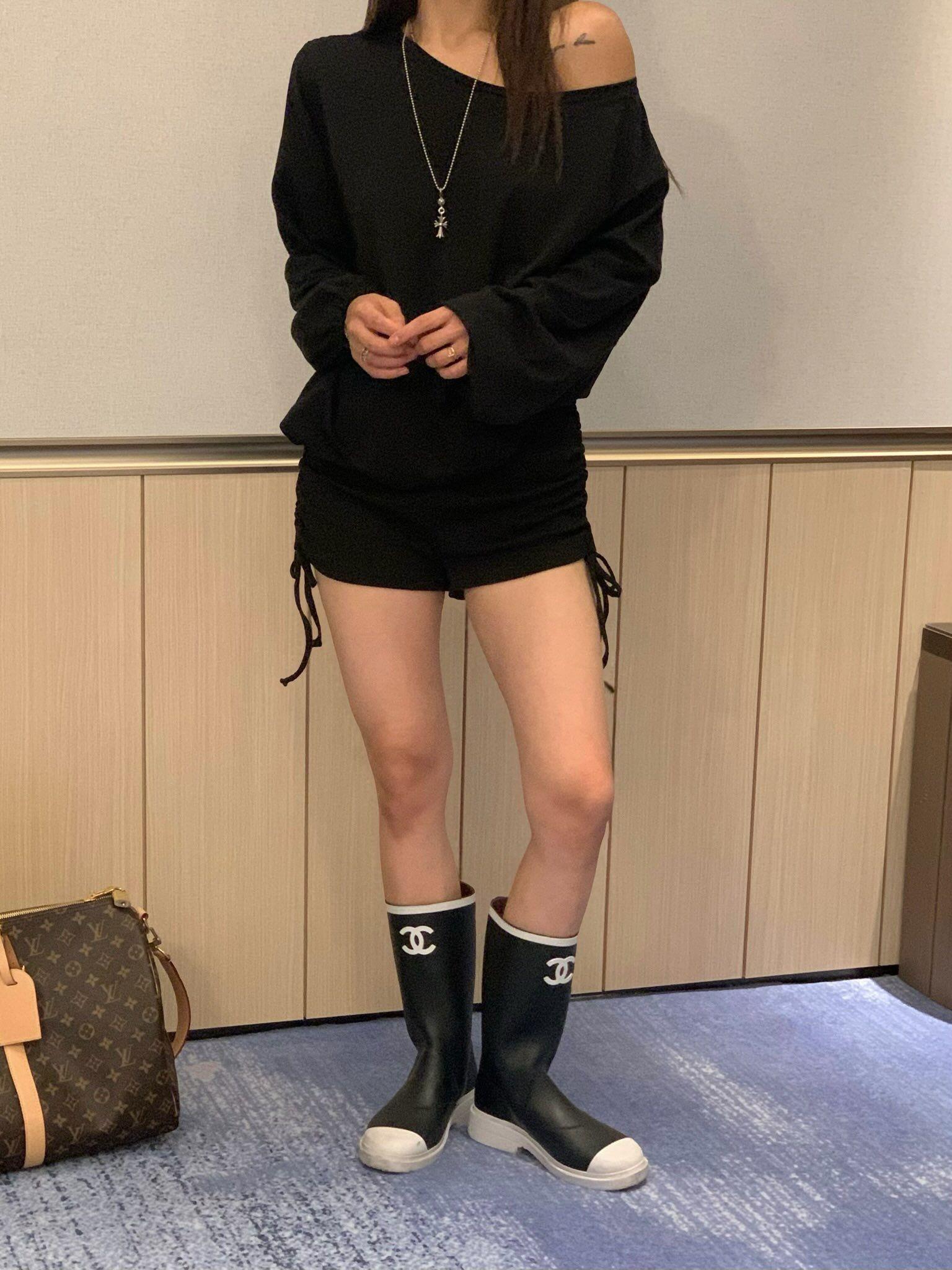 坑條綁帶連身褲