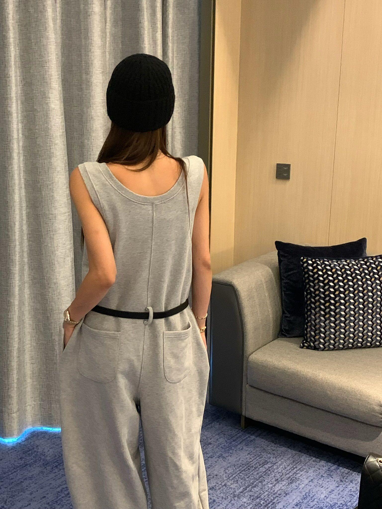 率性棉質寬肩連身長褲