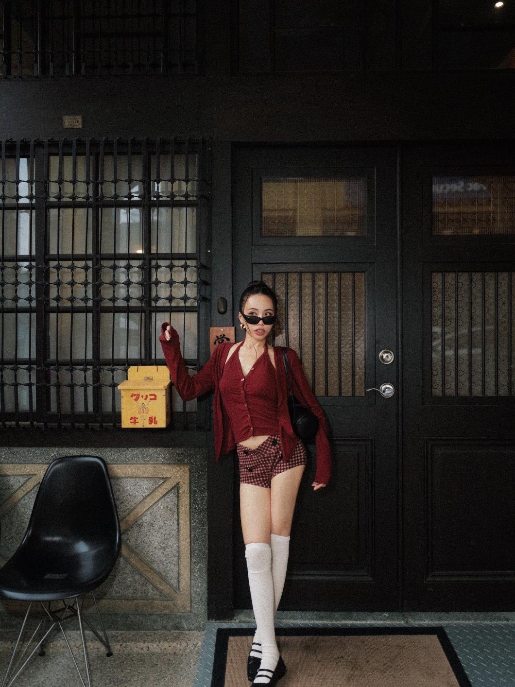美麗諾羊毛素色膝上襪
