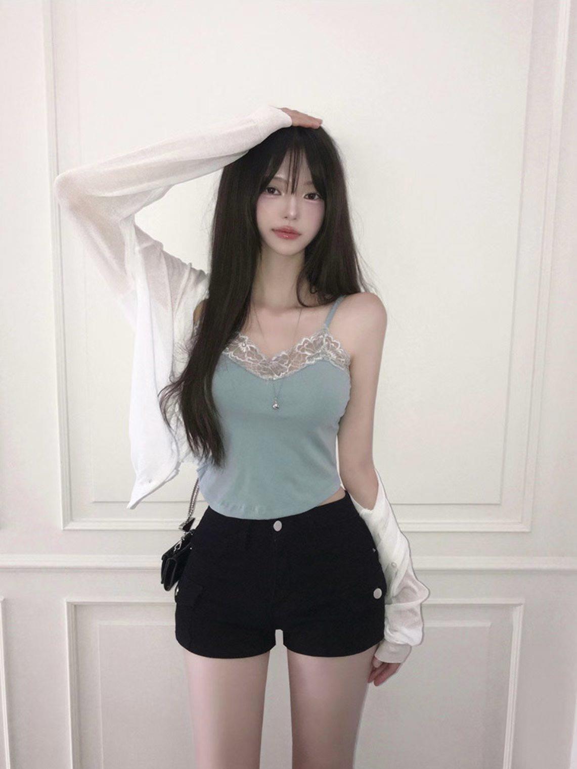 花朵蕾絲彈性背心