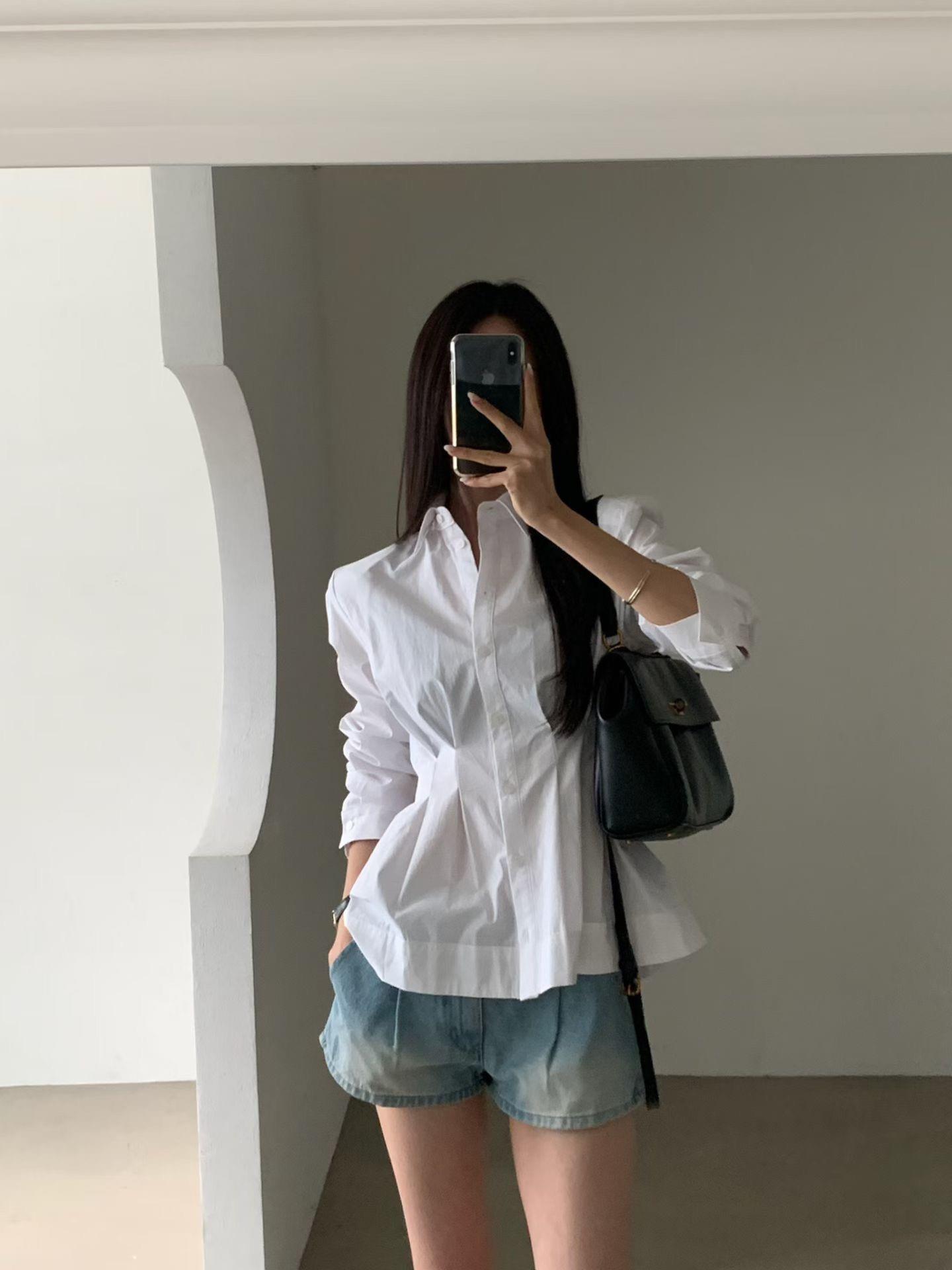 墊肩縮腰排釦襯衫
