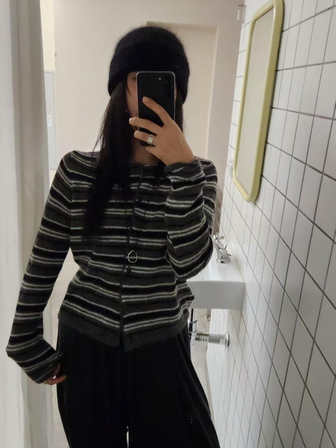 羊毛條紋長袖上衣
